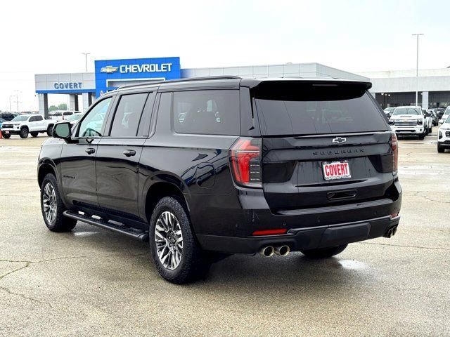 Used 2025 Black Chevrolet Z71 image 10