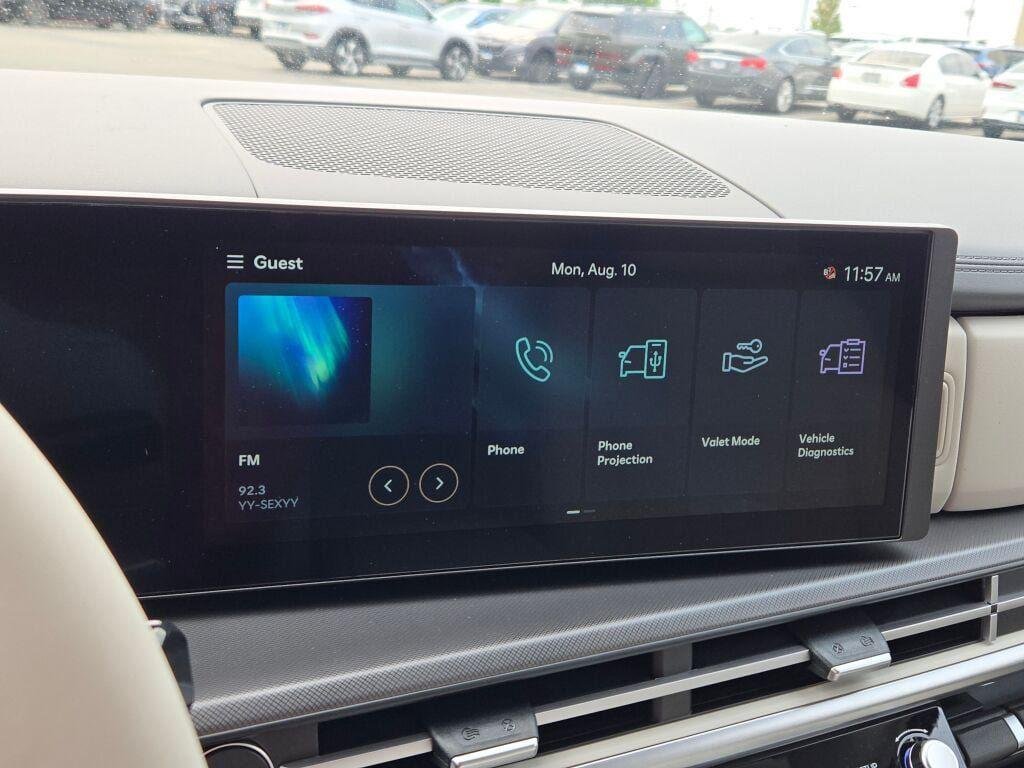 New 2026 Black Hyundai SEL AWD image 27