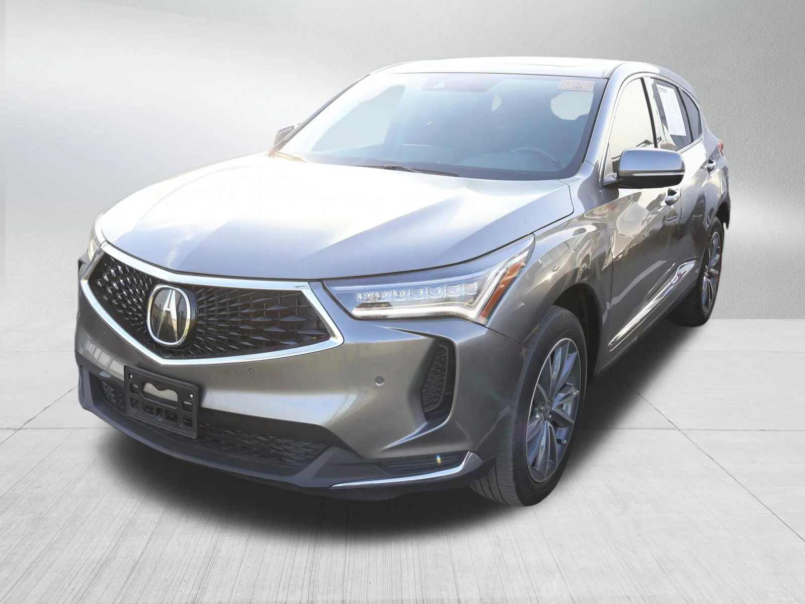 Used 2024 Liquid Carbon Metallic Acura w/Technology Package image 3