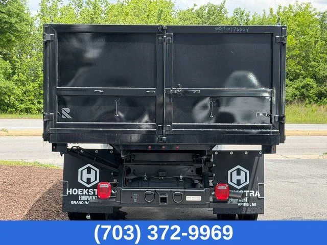 New 2025 Oxford White Ford 12' LANDSCAPE BODY image 5