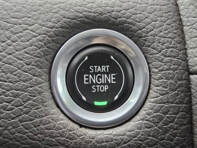 2021 GMC Yukon Denali - Photo 20