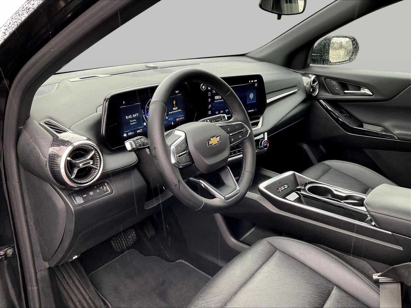 2025 Chevrolet Equinox LT - Photo 19