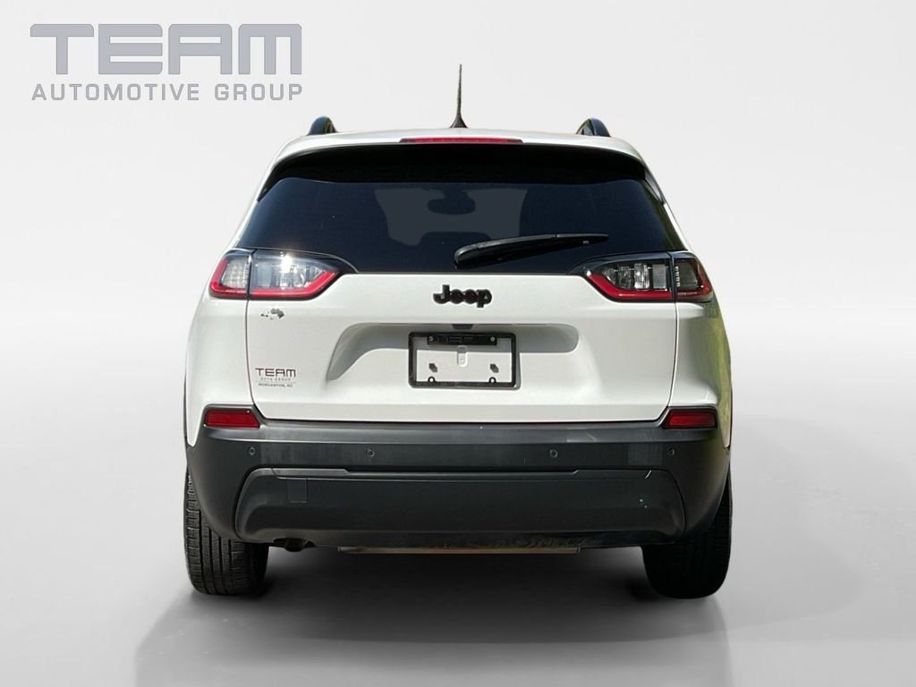 Used 2021 White Jeep Latitude Plus image 6