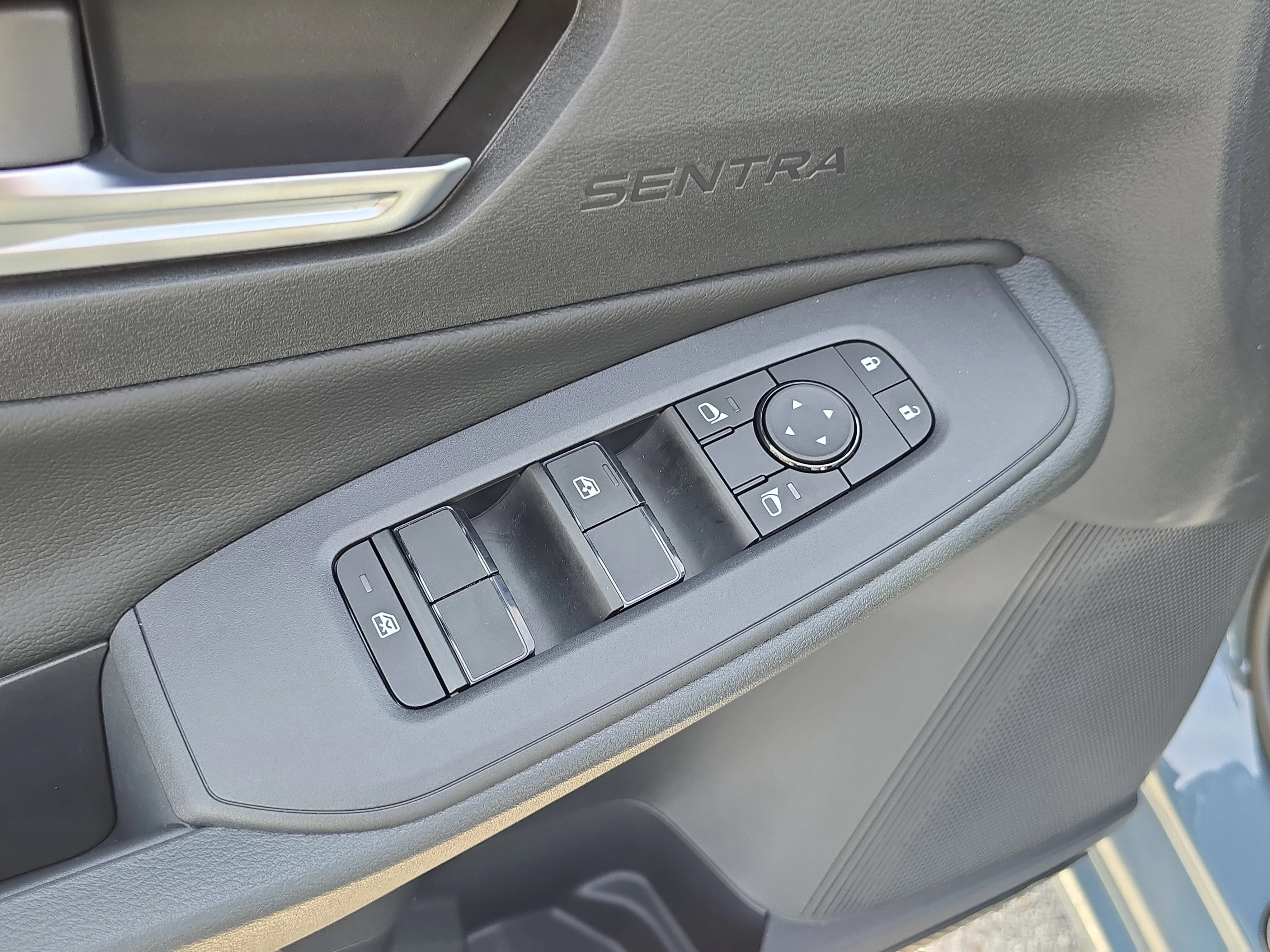 New 2026 Atlantic Gray Metallic Nissan SV image 20