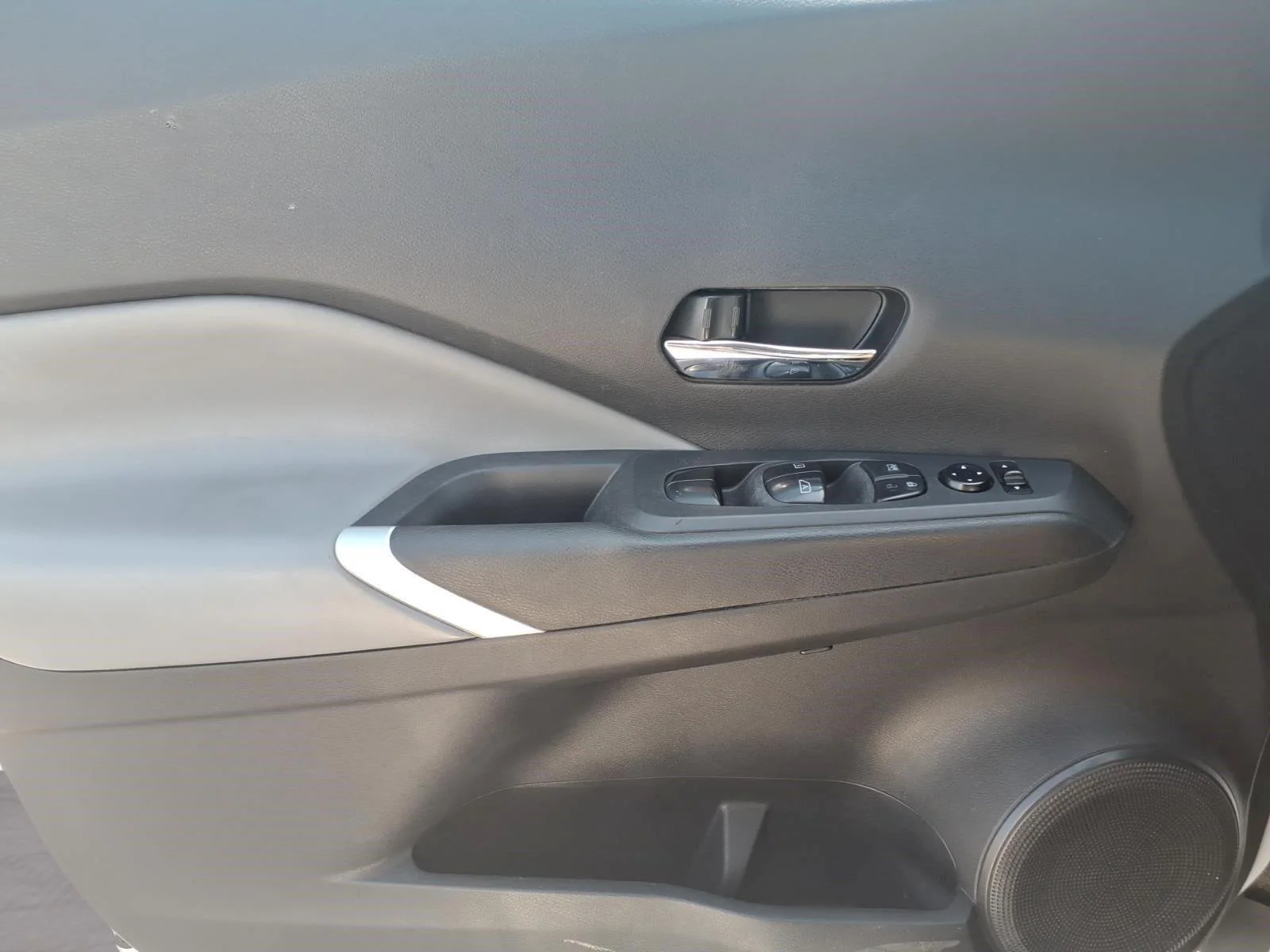 Used 2023 Fresh Powder Nissan SR image 18