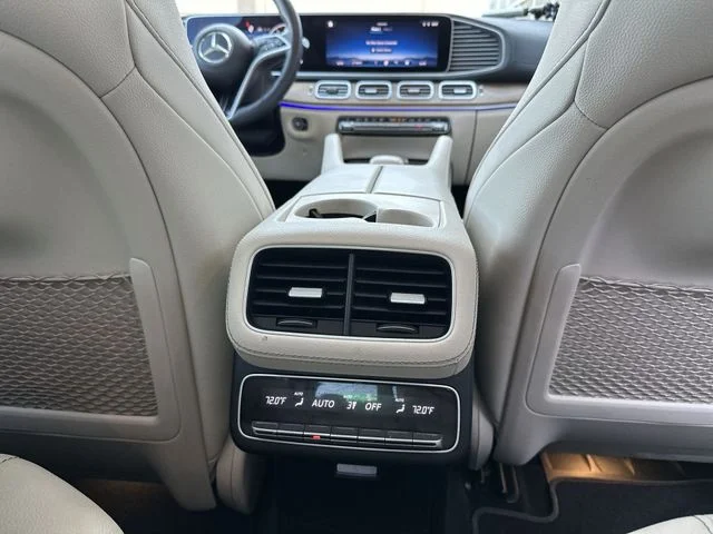 Used 2024  Mercedes-Benz GLS 450 image 23