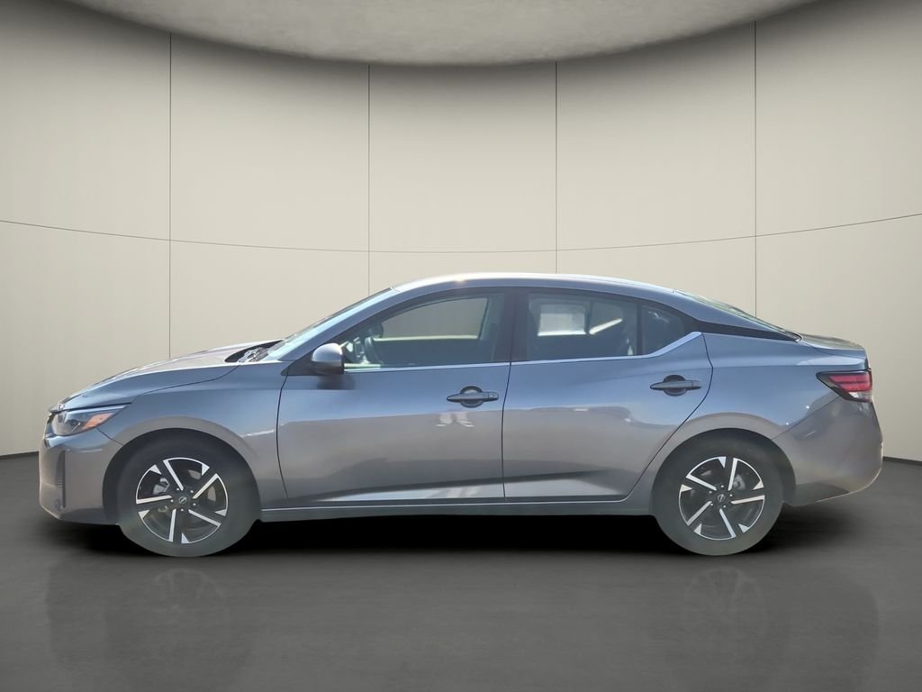 Used 2024 Gray Nissan SV image 4