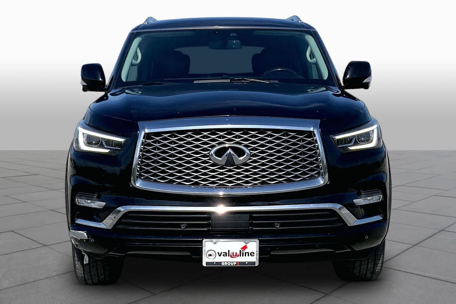 Used 2019 Black Obsidian INFINITI LUXE image 4