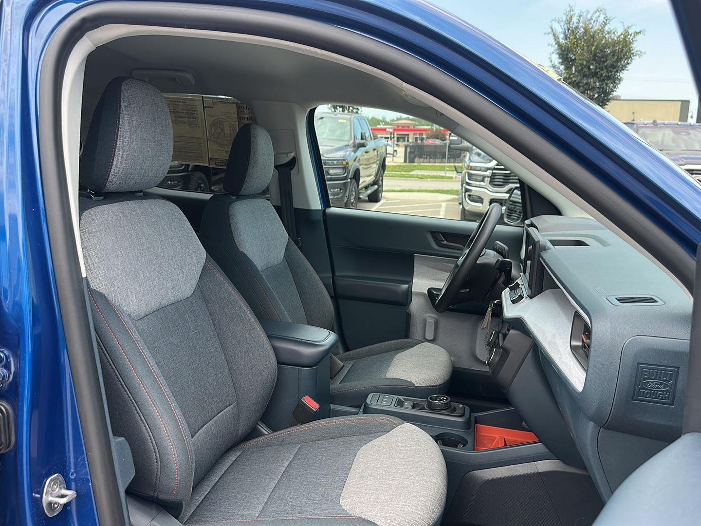 Used 2024 Atlas Blue Metallic Ford XLT image 29