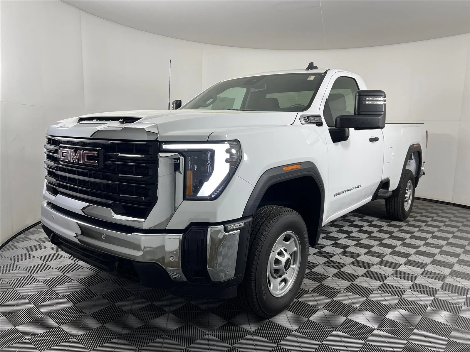 New 2025 Summit White GMC Pro image 3