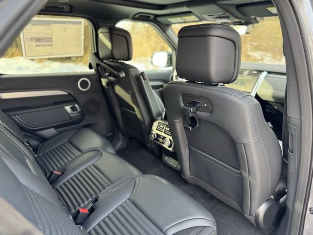 2026 Land Rover Discovery Gemini Edition - Photo 16