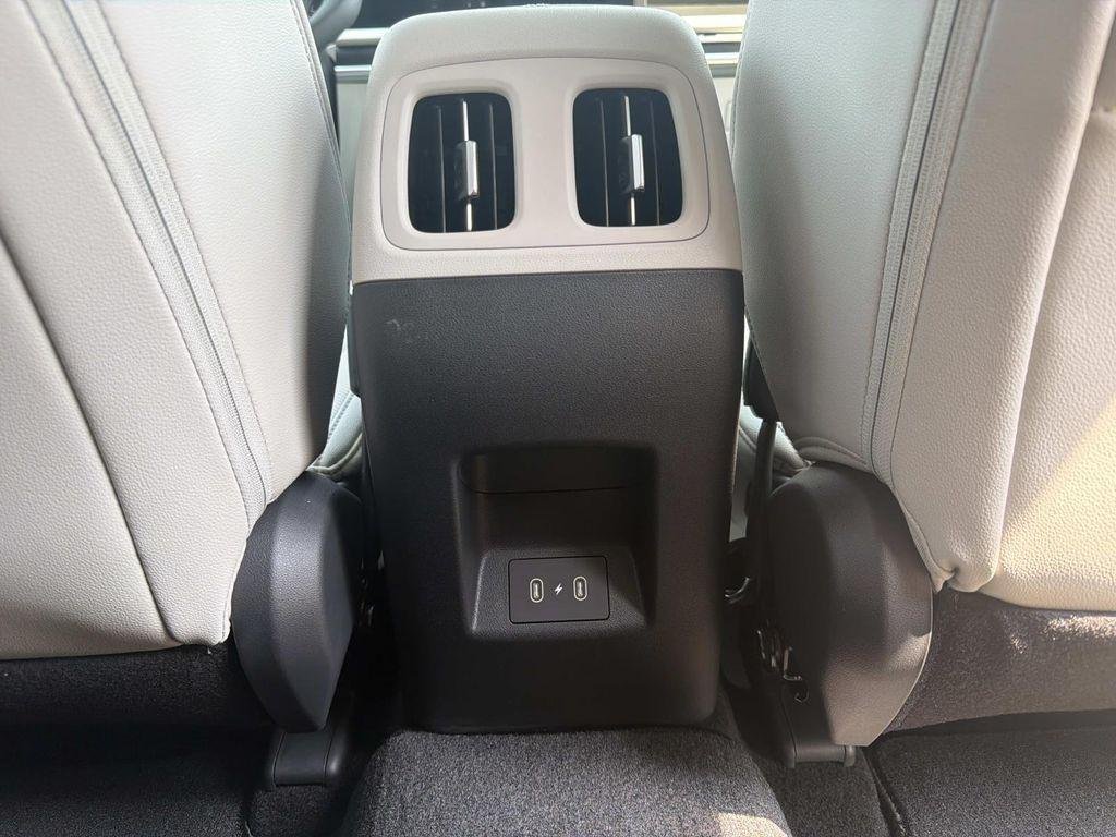 New 2026 White Hyundai SEL Plus AWD image 25