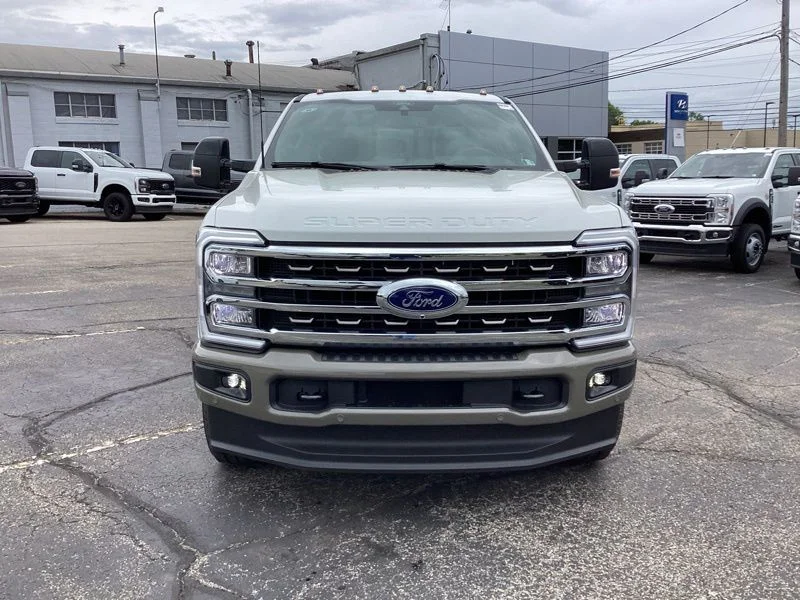 New 2026 Star White Metallic Tri-Coat Ford F-350® King Ranch® image 2
