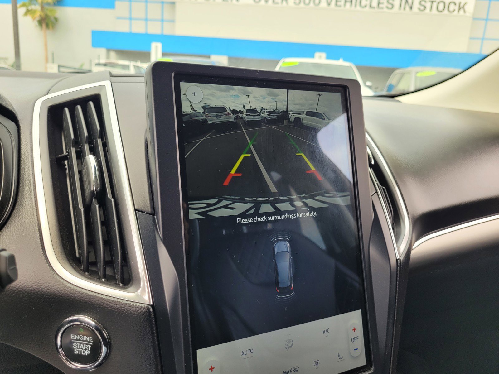 2023 Ford Edge Titanium - Photo 17
