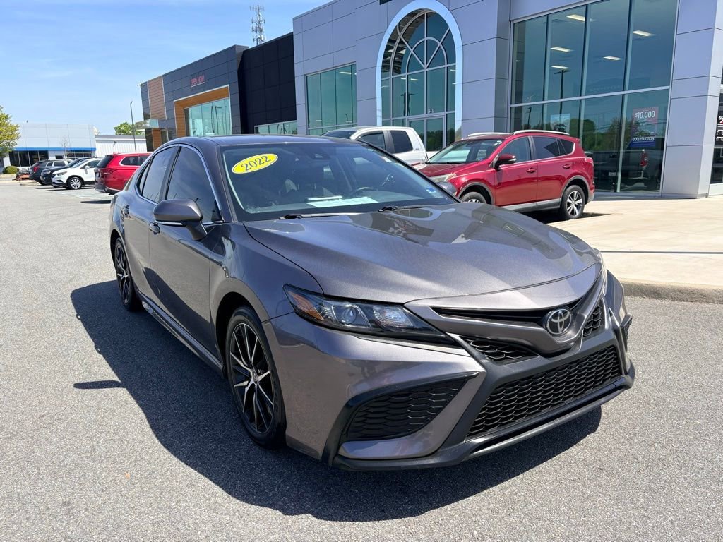 2022 Toyota Camry SE Nightshade