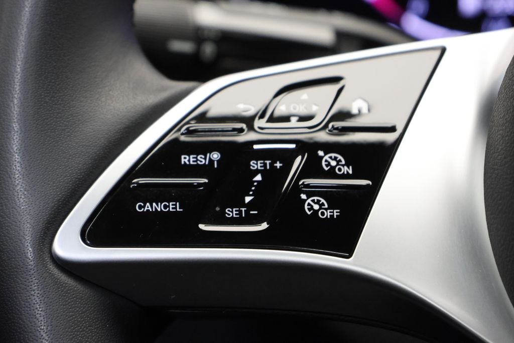 2026 Mercedes-Benz C-Class Sedan C 300 - Photo 22