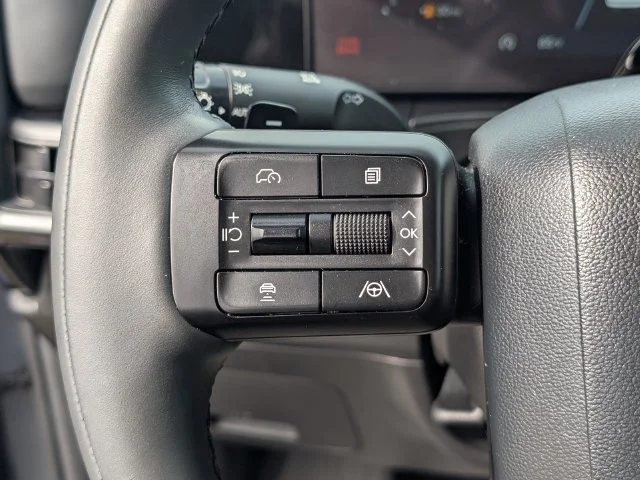 Used 2025 Black Hyundai XRT image 19