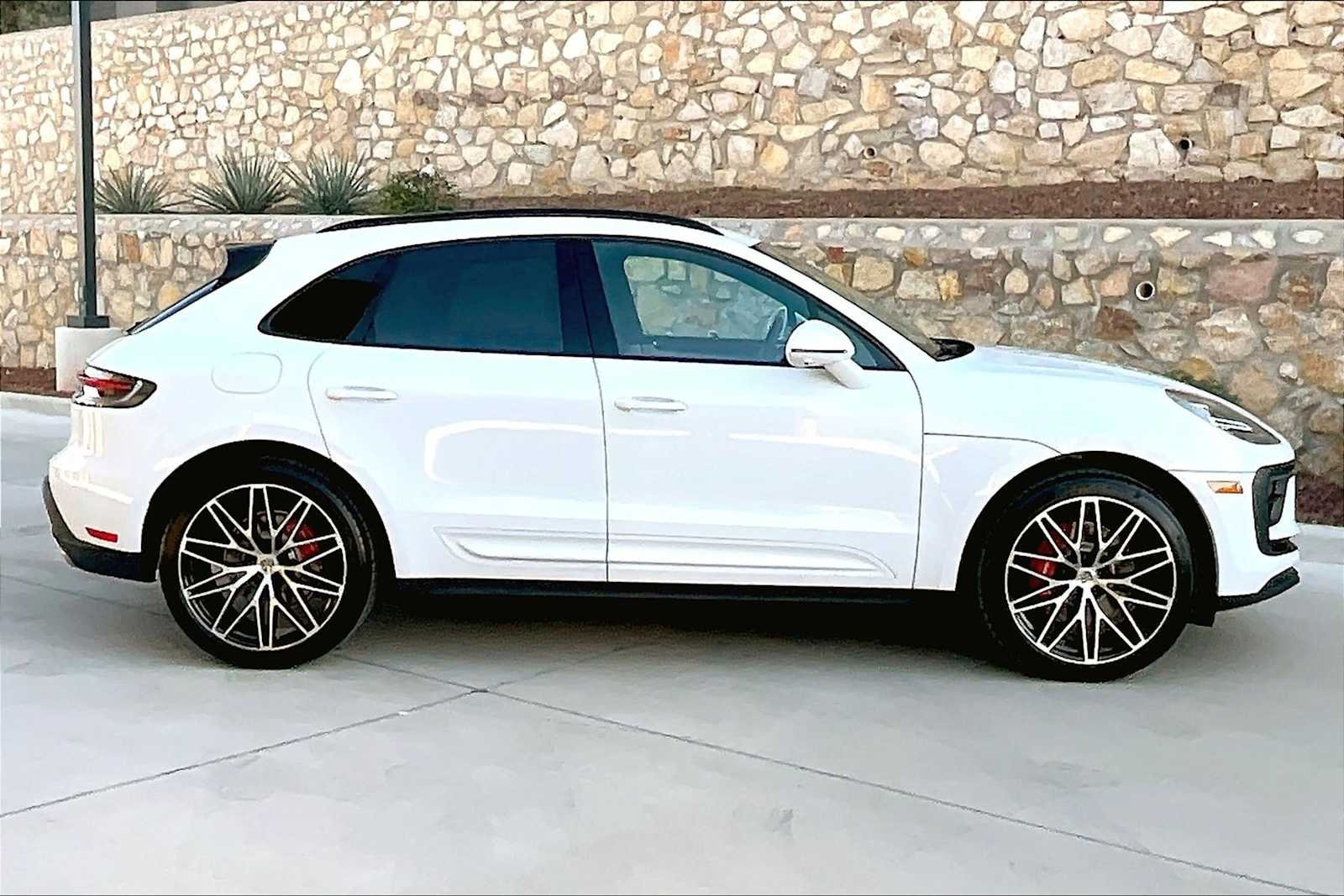 2026 Porsche Macan S - Photo 8