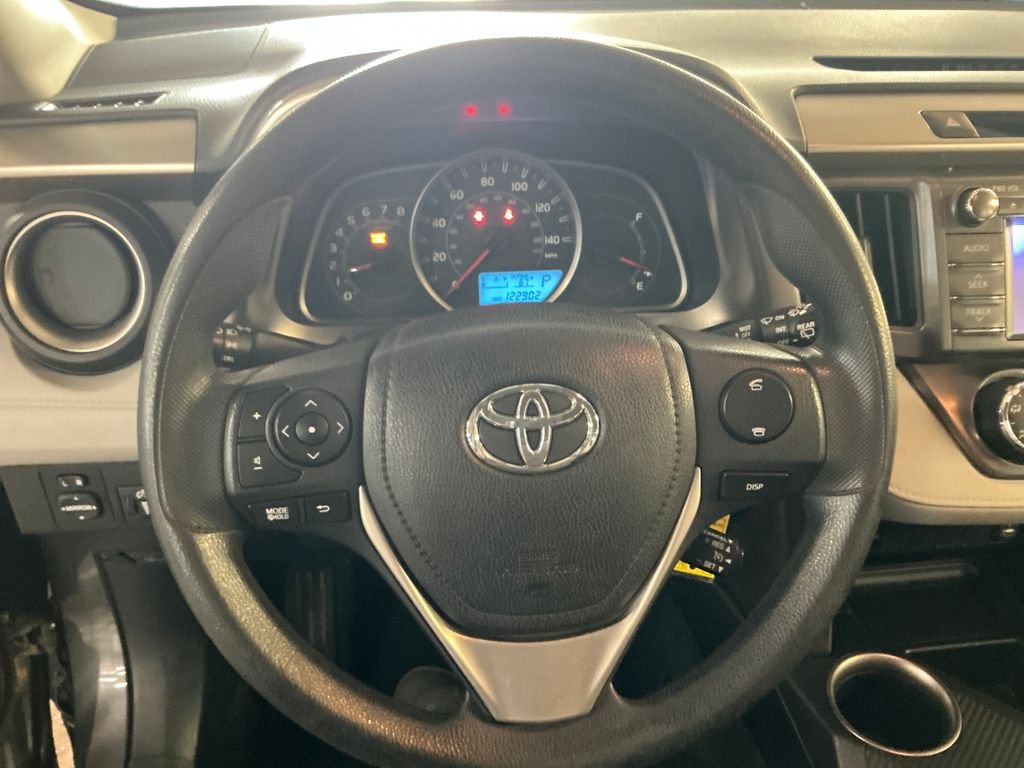 Used 2013 Gray Toyota LE image 18