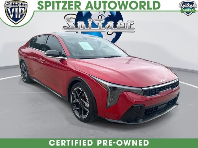 2025 Kia K4 GT-Line AT's photo