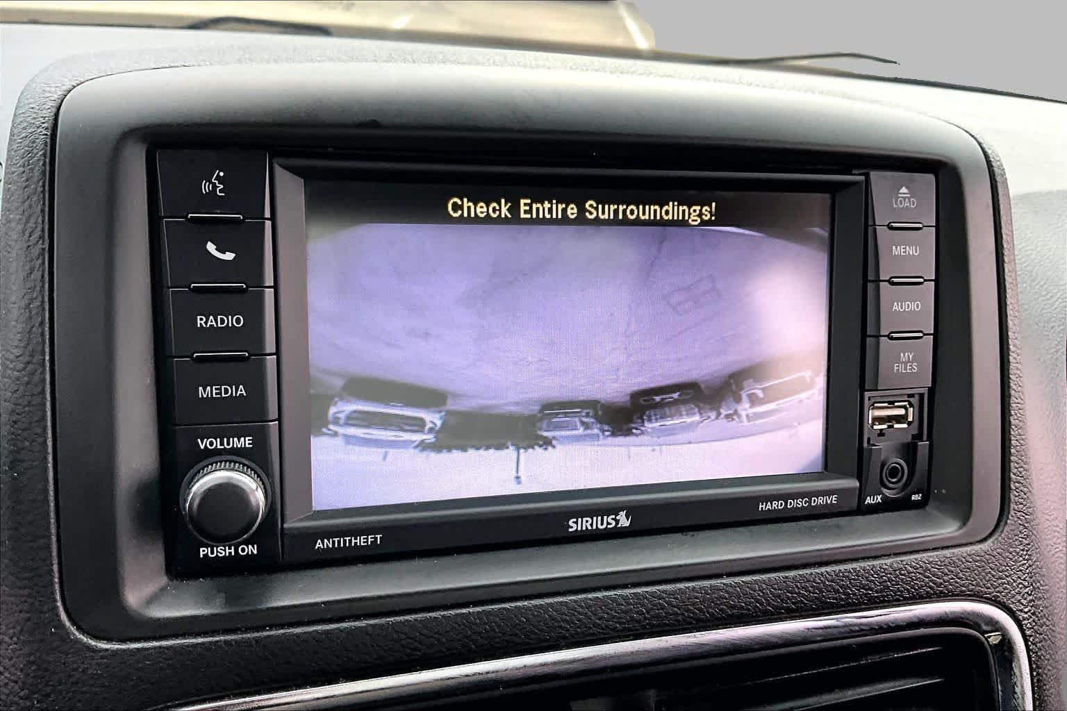 Used 2020 Granite Pearlcoat Dodge SXT image 27