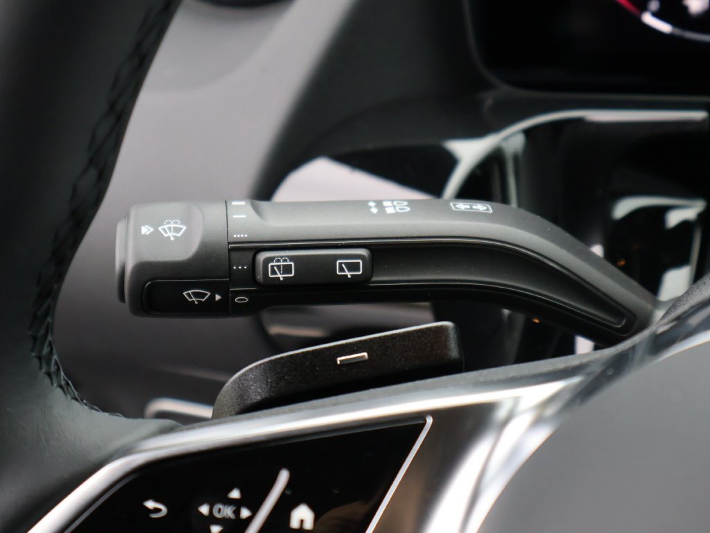 New 2026 Night Black Mercedes-Benz GLA 250 image 33