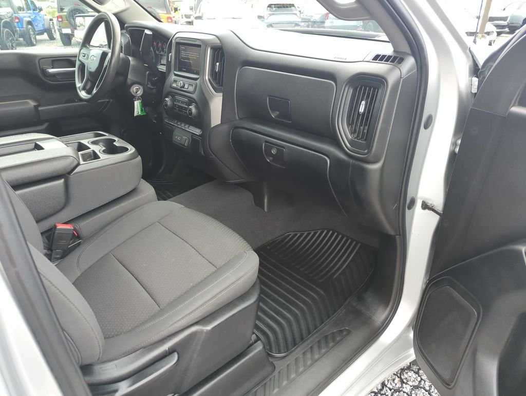 Used 2021 Silver Chevrolet Custom Trail Boss image 31