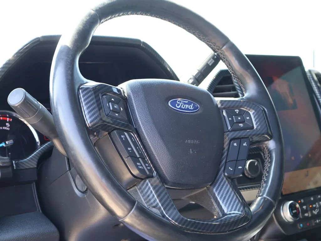 Used 2021 Black Metallic Ford Platinum image 25