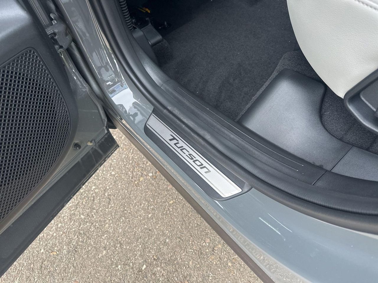 New 2026 Gray Hyundai Limited AWD image 25