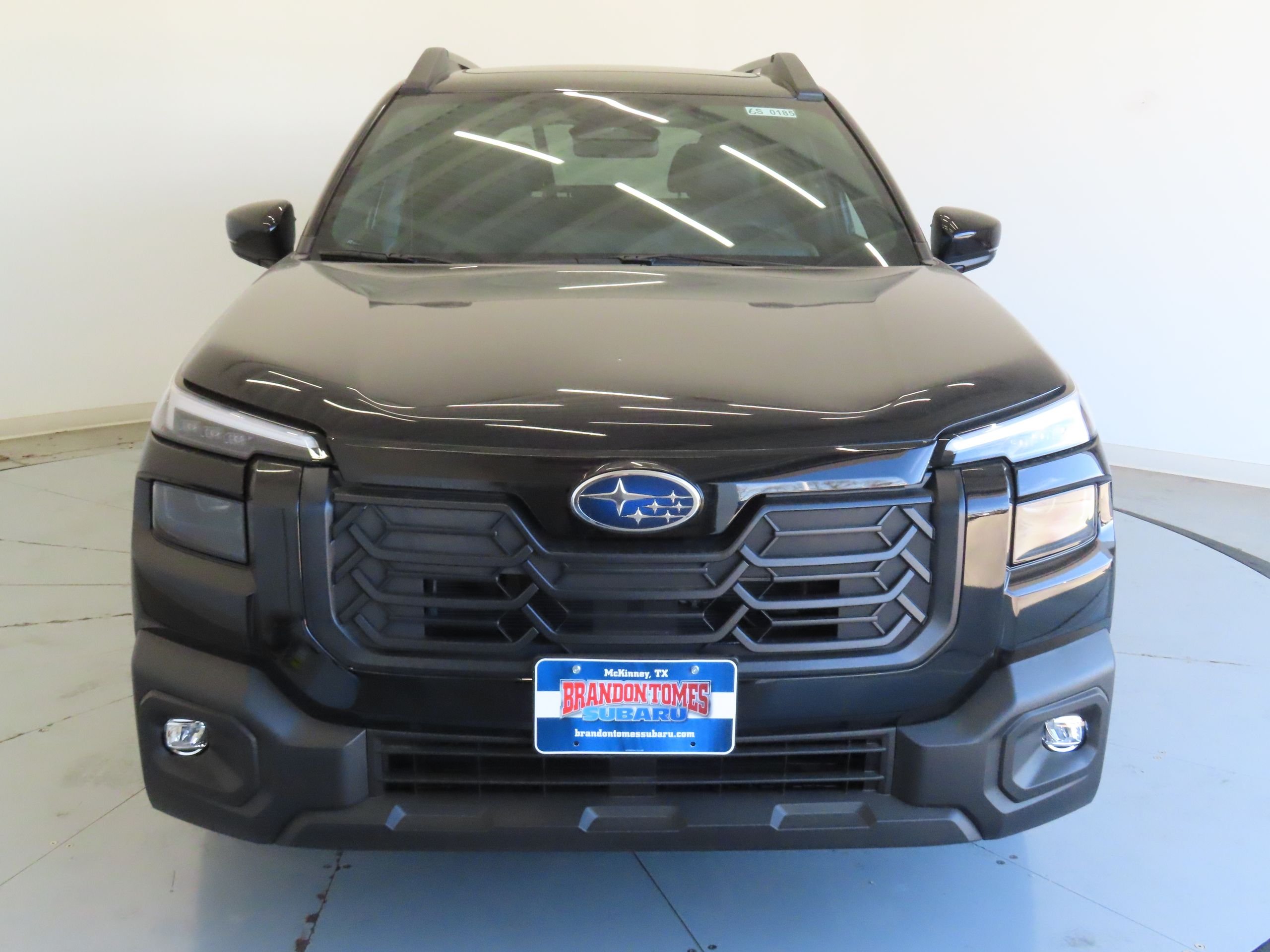 New 2026 CRYSTAL BLACK SILICA Subaru Limited image 9