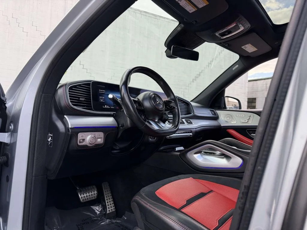 Used 2025 Silver Mercedes-Benz GLE 53 AMG® image 21