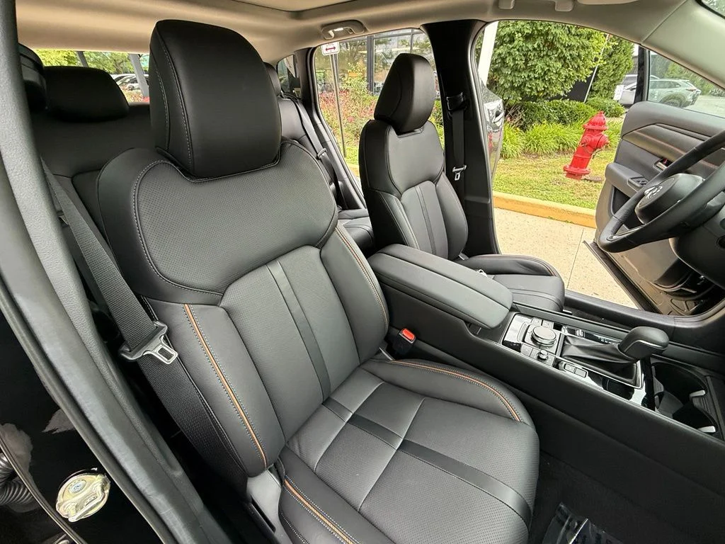 New 2026 Jet Black Mica Mazda Premium AWD image 31
