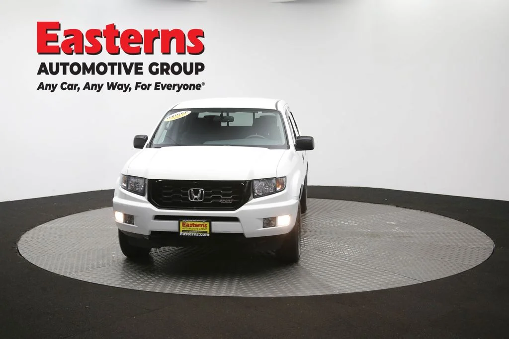 Used 2014 White Honda Sport image 51