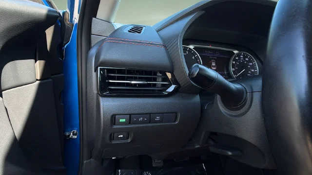 Used 2025 Blue Nissan SR image 21