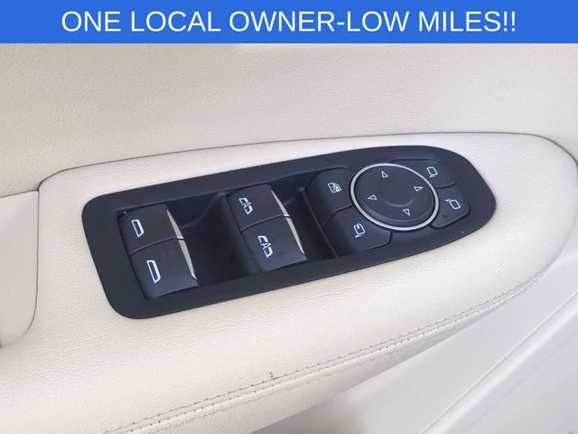 Used 2019 White Cadillac Luxury image 14
