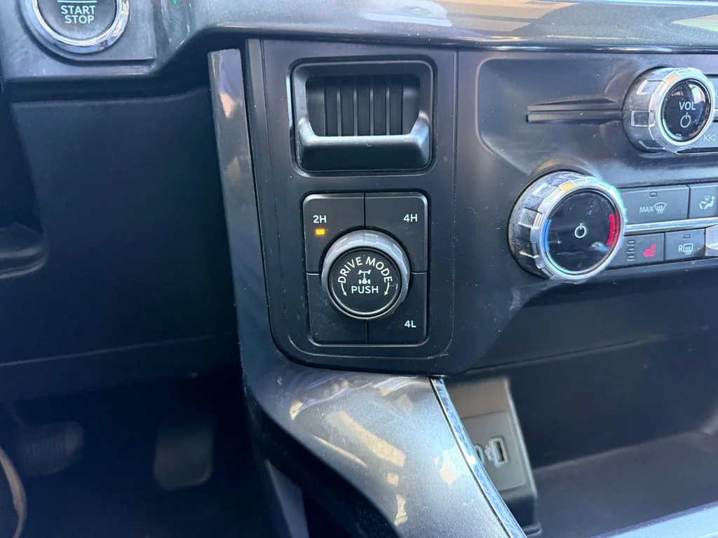 Used 2022 Carbonized Gray Metallic Ford XLT image 23
