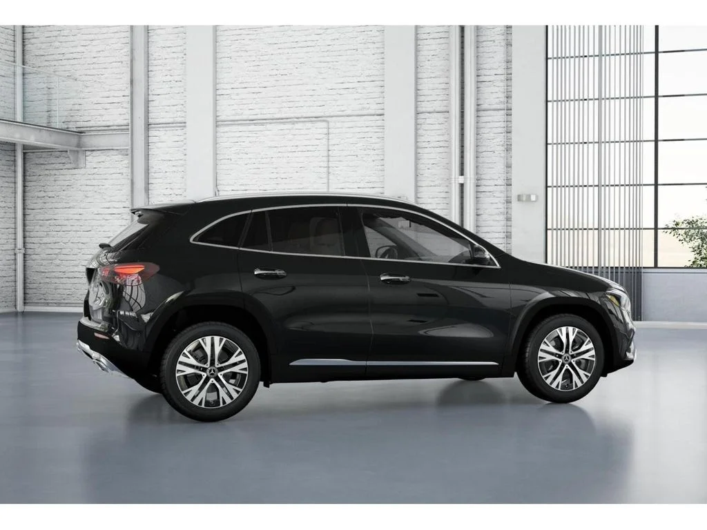 New 2026 Black Mercedes-Benz GLA 250 image 18
