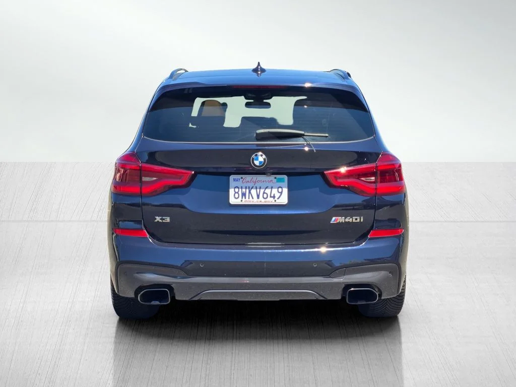 Used 2021 Black BMW M40i image 5