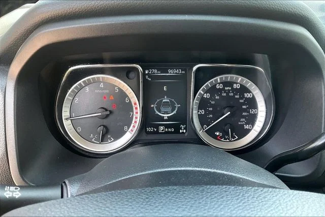 Used 2018 Red Nissan SV image 19
