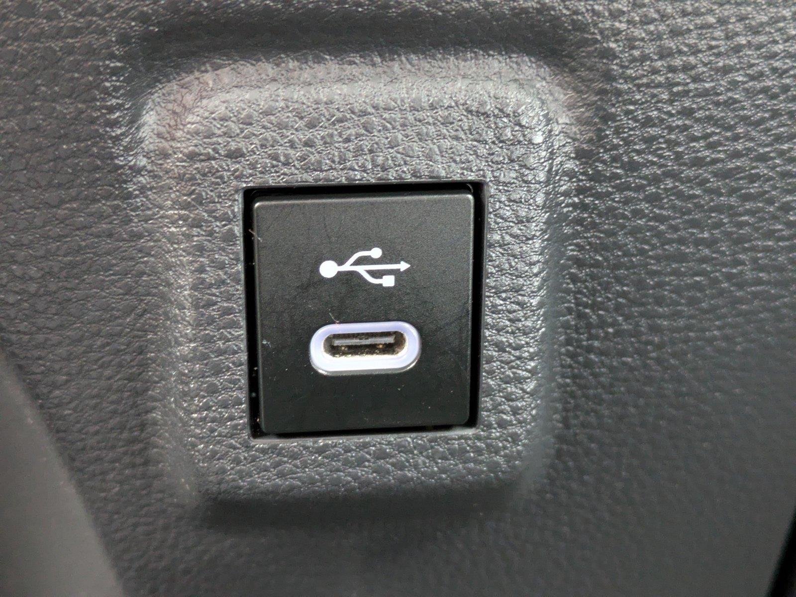 Used 2025  Toyota LE image 20