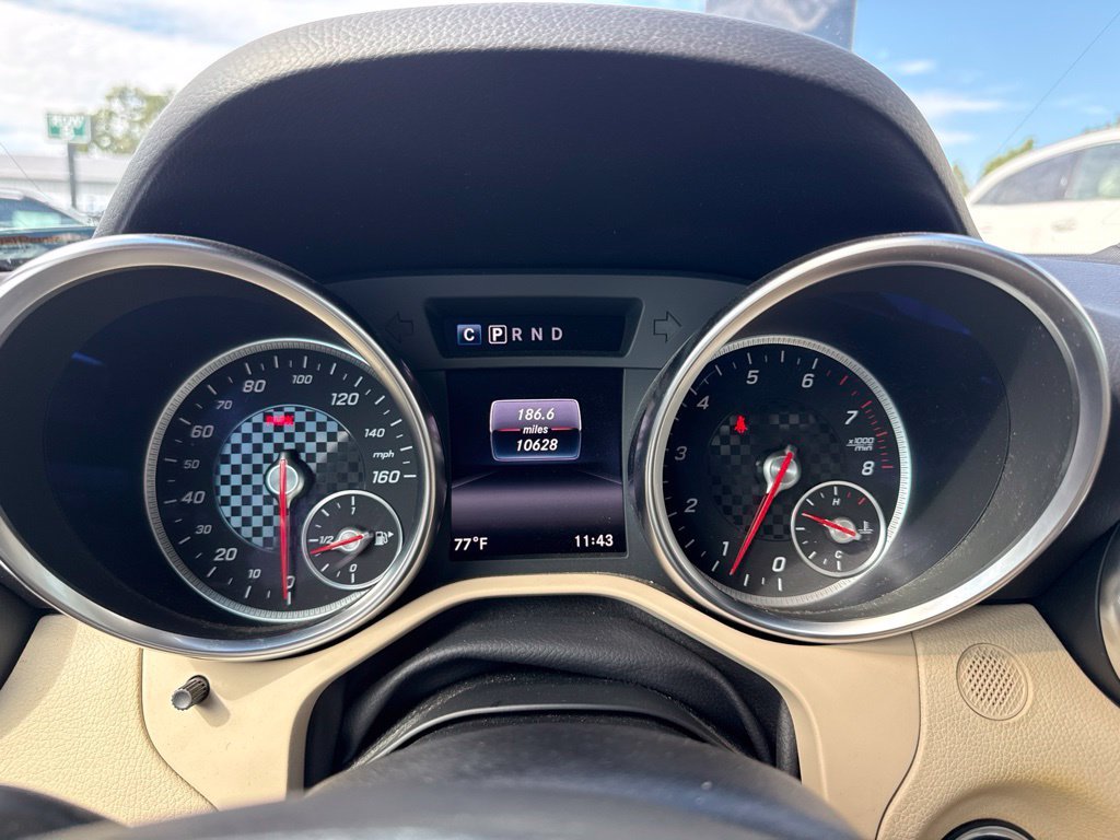 Used 2017 Black Mercedes-Benz SLC 300 image 4
