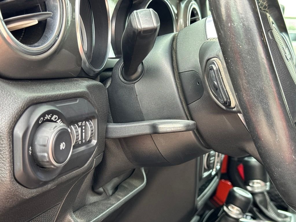 Used 2019 Orange Jeep Unlimited Sahara image 13