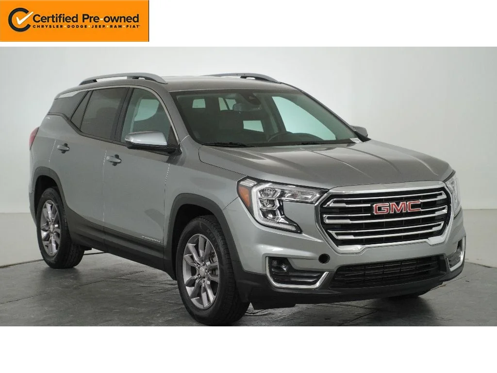 2023 GMC Terrain SLT FWD photo