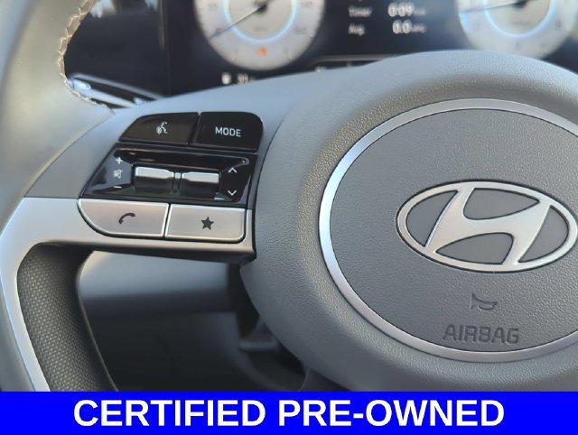 2025 Hyundai Elantra SEL - Photo 18