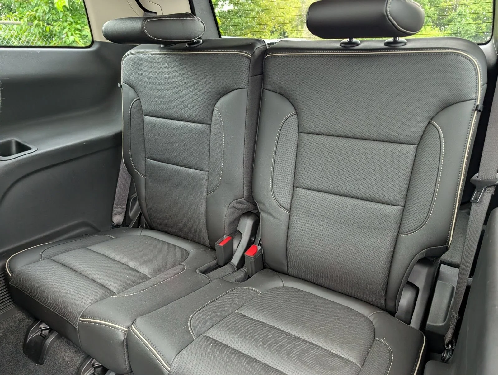 Used 2019 EBONY TWILIGHT METALLIC GMC Denali image 22