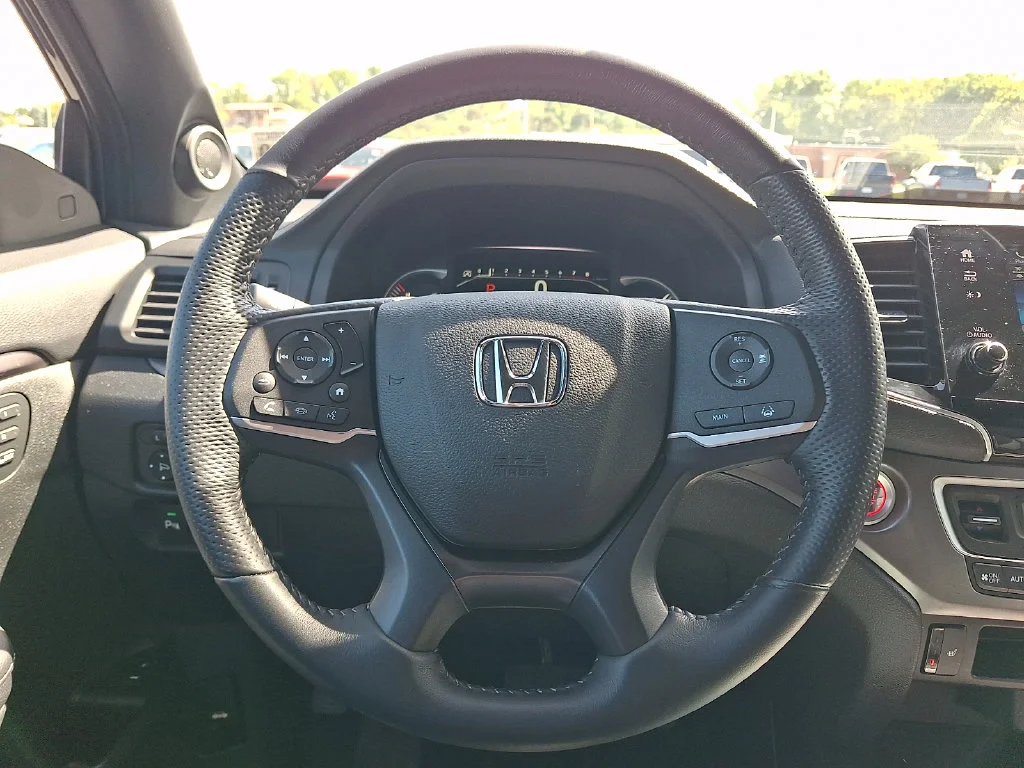 2024 Honda Passport EX-L - Photo 19