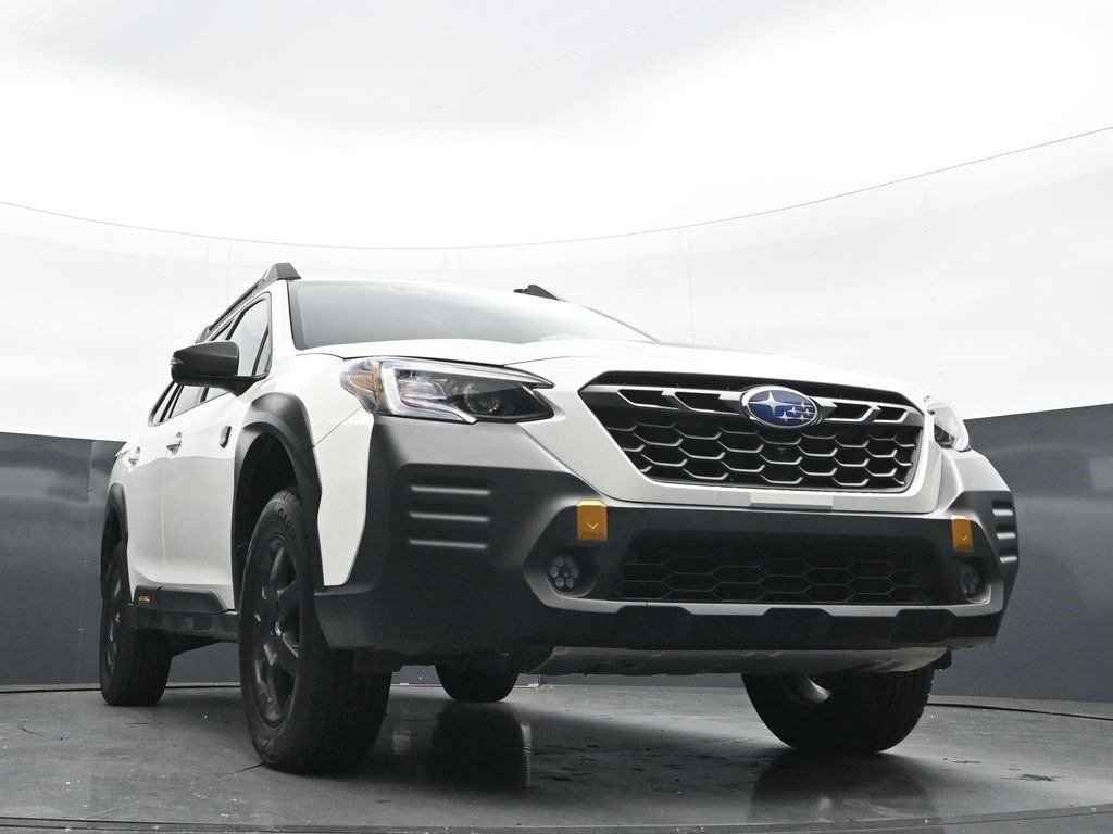 Used 2023 Crystal White Pearl Subaru Wilderness image 20