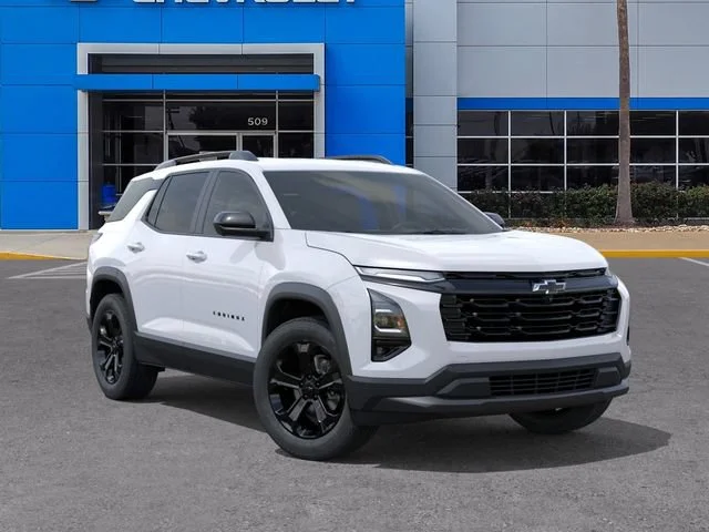 2027 Chevrolet Equinox LT - Photo 7