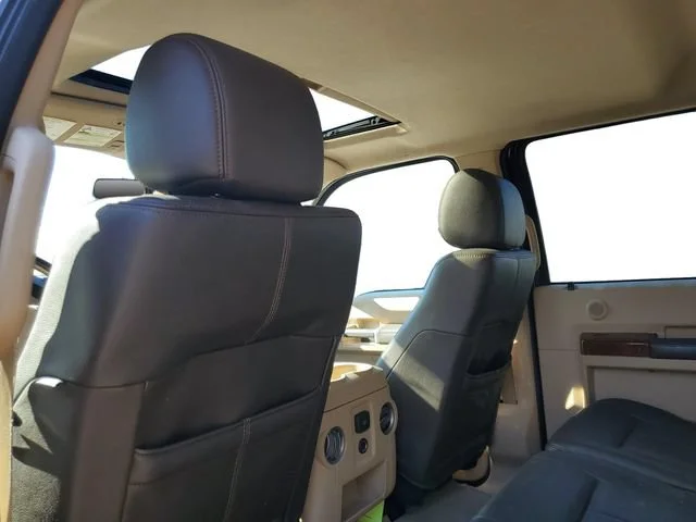 Used 2015 Brown Ford Platinum image 30