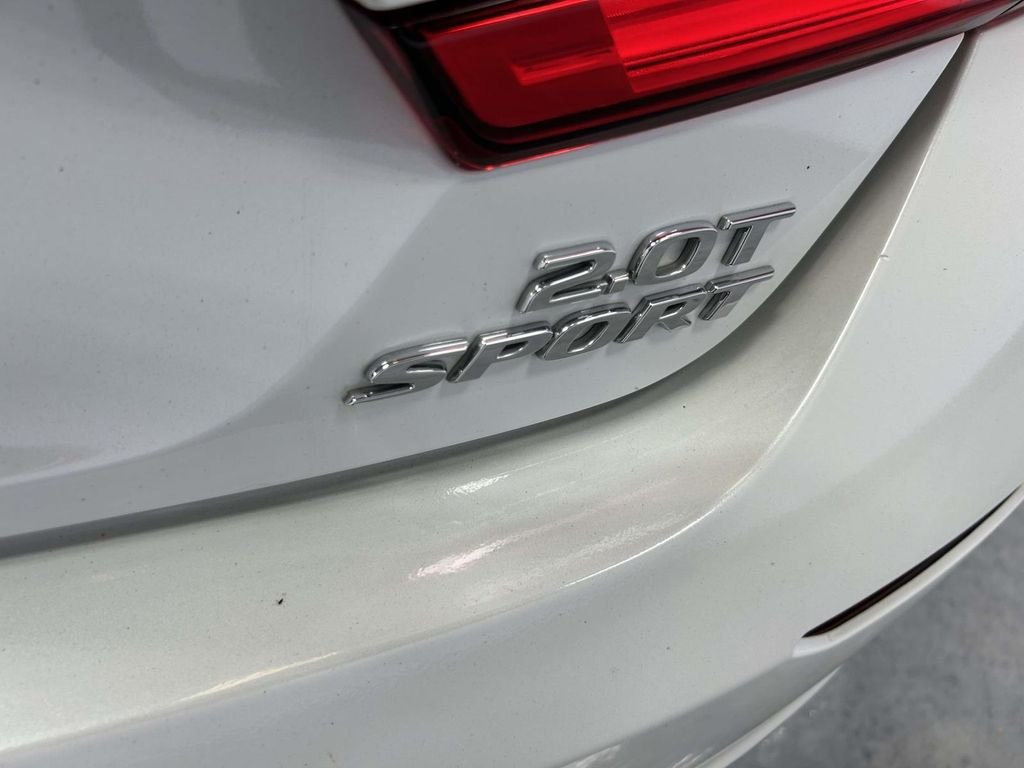 Used 2022  Honda Sport 2.0T image 11